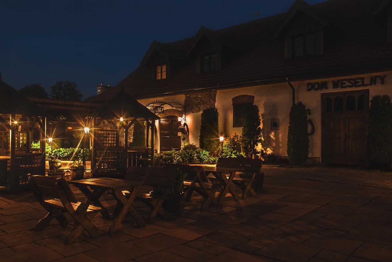 Hotel Pod Kogutkiem Krzywaczka Экстерьер фото