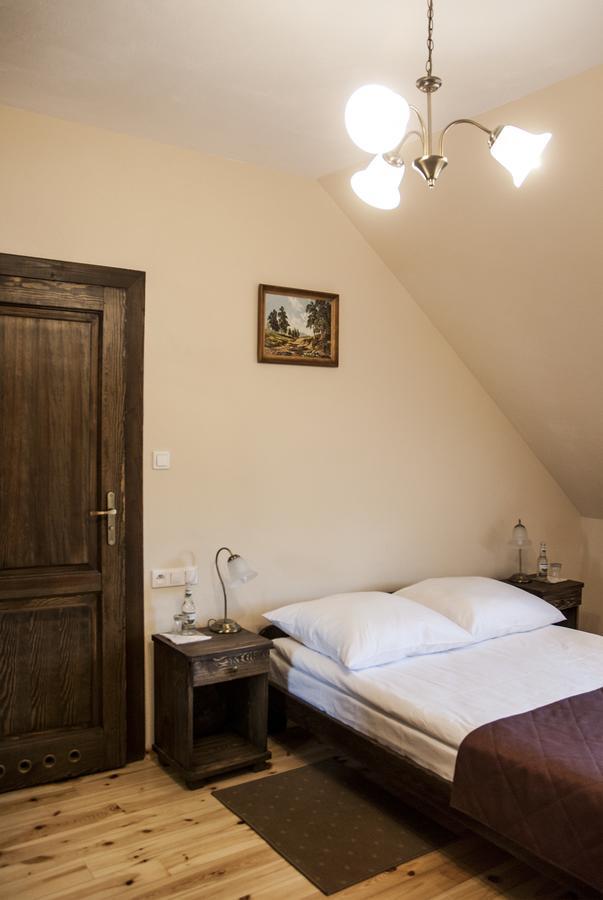 Hotel Pod Kogutkiem Krzywaczka Экстерьер фото